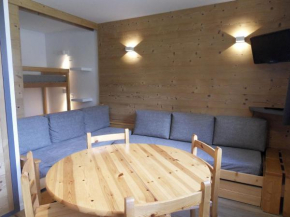 Studio confort 22m², skis aux pieds, balcon, WIFI gratuit, 3/4 pers - FR-1-181-2163